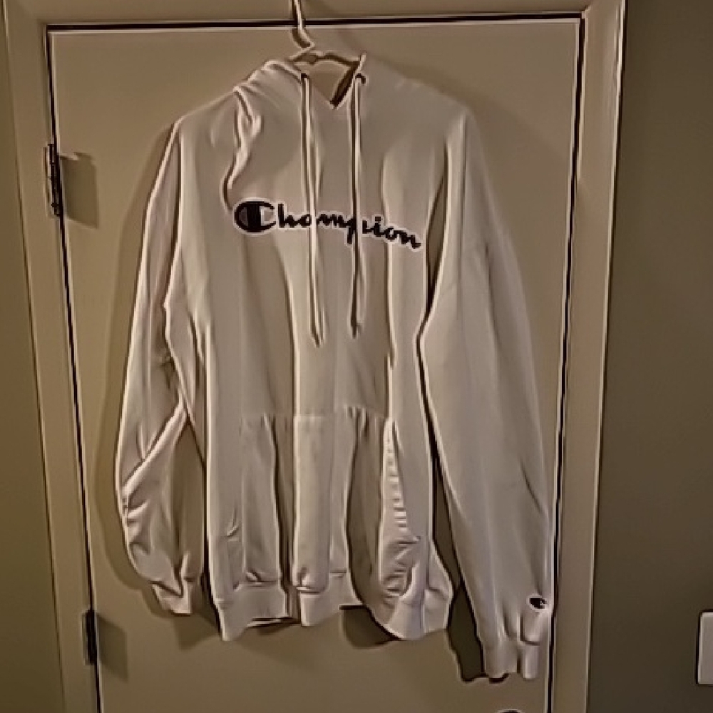 Champion Men's White Hoodie Sweater
